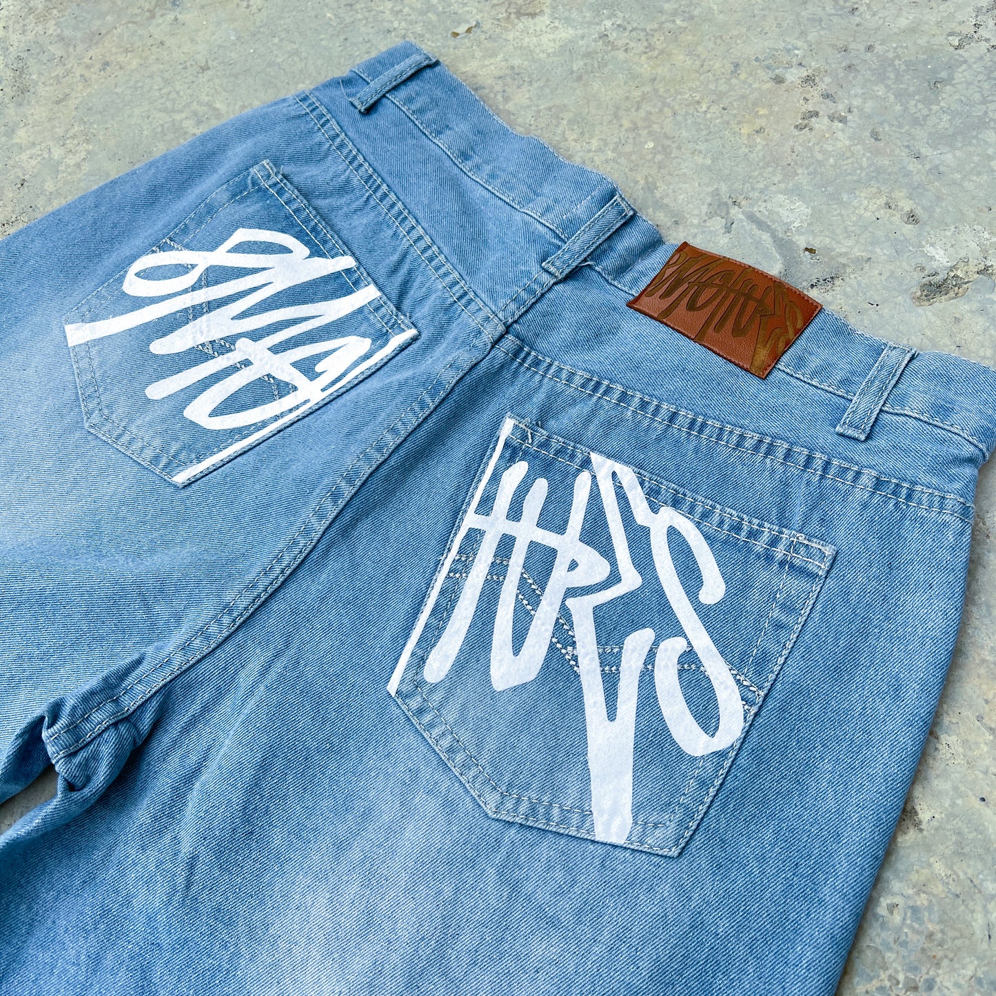 Basic Logo - Washed Denim Shorts